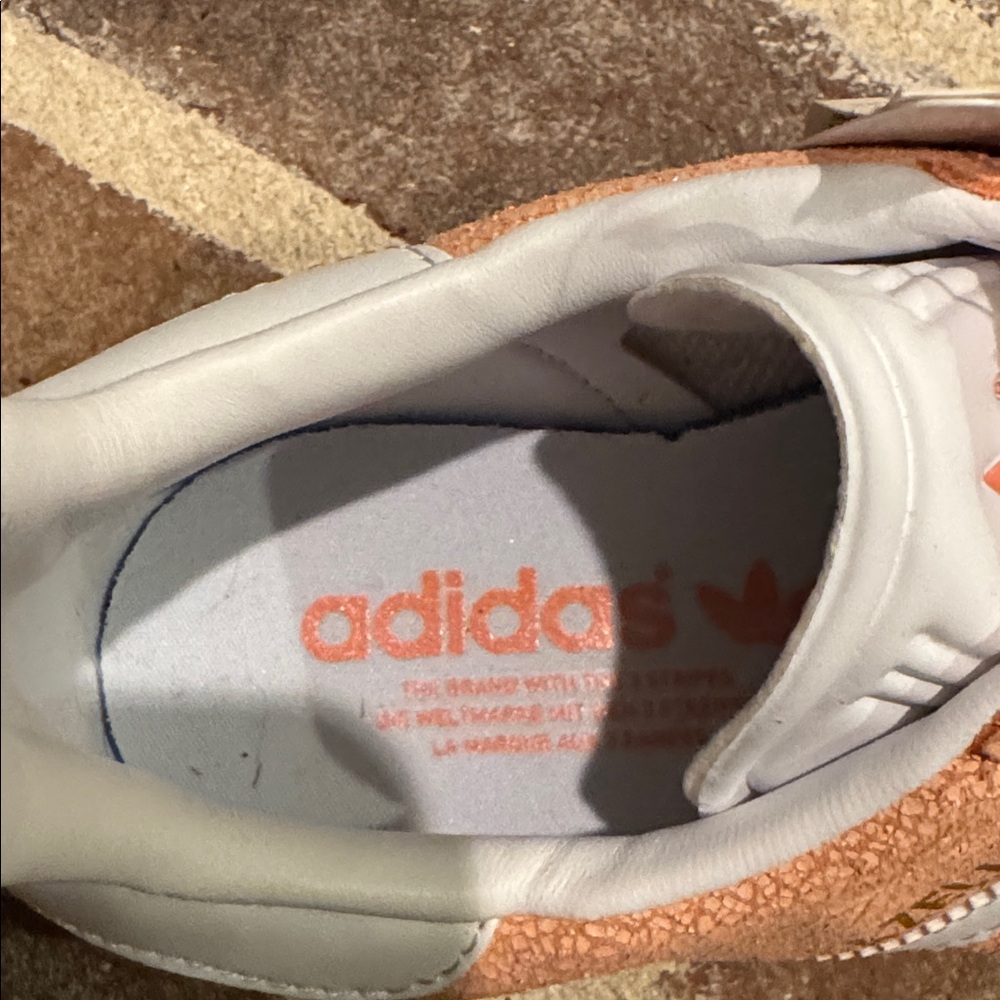 Adidas Gazelle Clear Orange Women's Sneakers size 7.5 - Picture 3 of 6